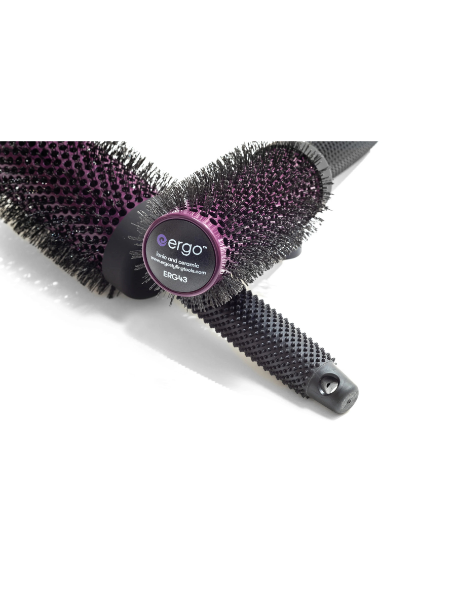 Cepillo Brushing Carbono y Turmalina Ergo 43mm | Volumen, Anti-Frizz y Brillo